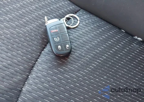 2011 Dodge Journey Mainstreet z USA, uszkodzony, nr VIN 3D4PH1FG6BT568134